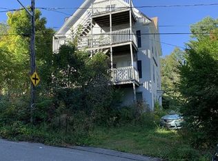 4 Stuart St, Gardner, MA 01440