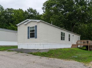 9 Roby Ln, Lee, NH 03861