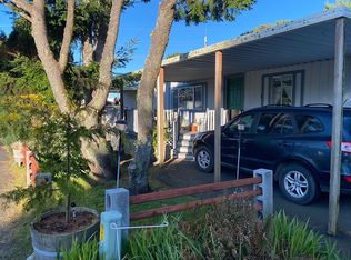 955 NE Mill St #C1, Waldport, OR 97394