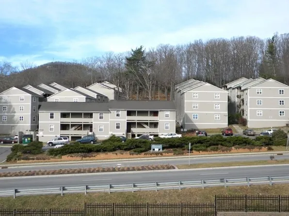 229 E King St, Boone, NC 28607