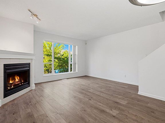 5th image of 5900 Muir Dr #17