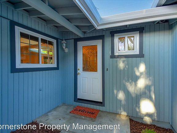 3rd image of 338 Burnett Ave #336