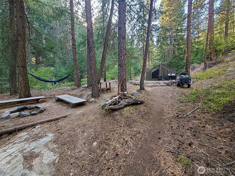 3rd image of 4 Red Bridge Road