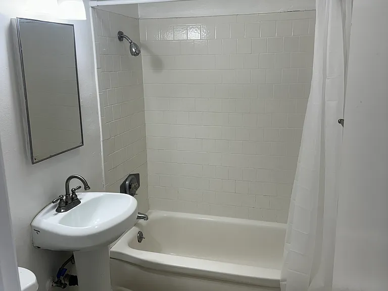 1401 S Gilbert St #24 — Photo 7