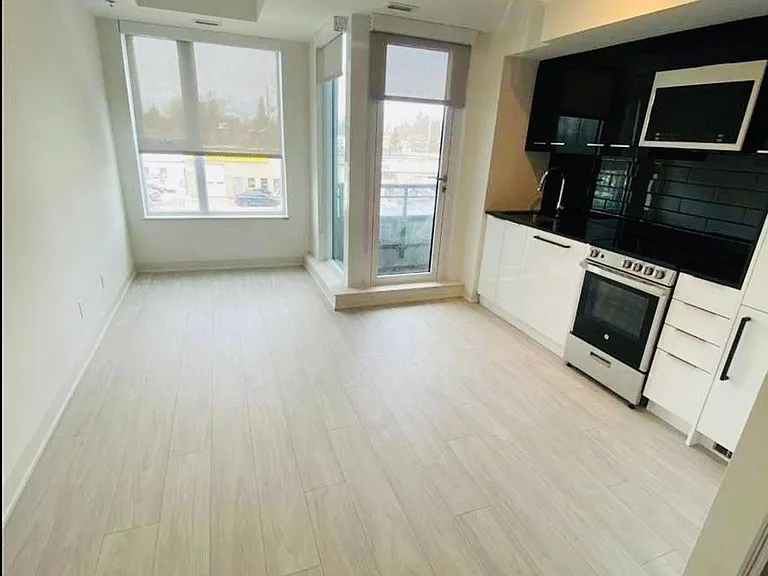 90 Glen Everest Rd #303 — Photo 7