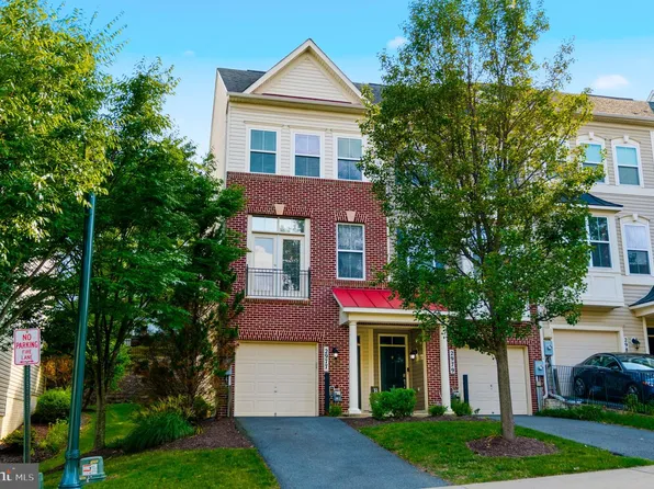 2977 Chinkapin Oak Ln, Woodbridge, VA 22191