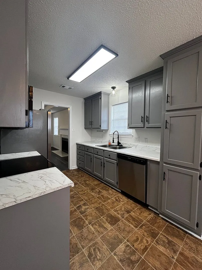 Recently Renovated 3-Bedroom Home in Bonaire! — Photo 4