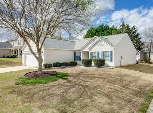 4 Bates Lake Ct, Fountain Inn, SC 29644