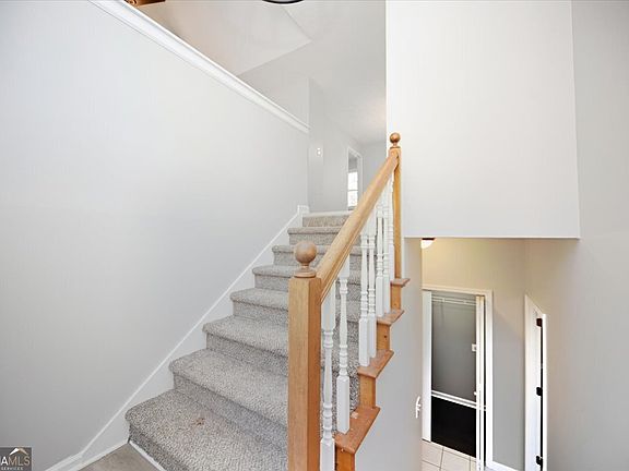 4th image of 47 Stevenson Trl