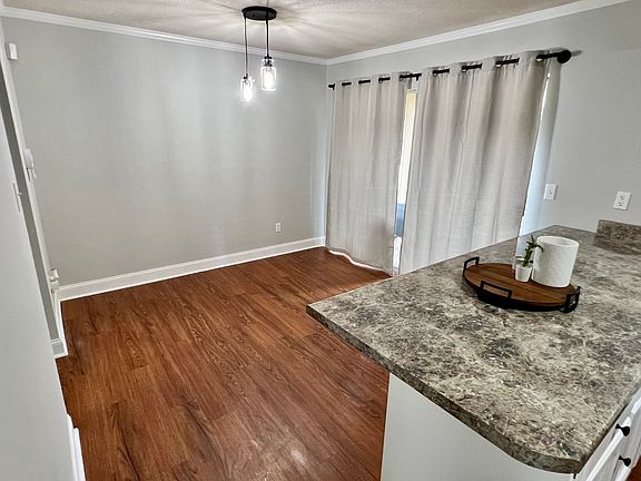 5th image of 3914 Watermelon Rd APT 37B