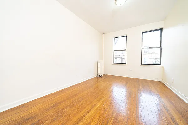 Rented by Living New York | media 9