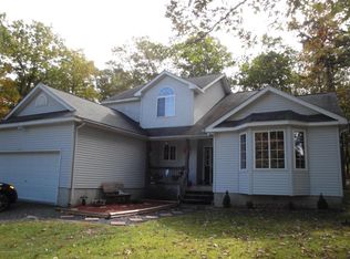 505 Carrock Way, Tamiment, PA 18371