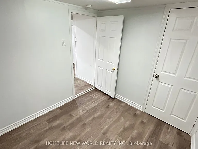 54 Bridley Dr — Photo 31