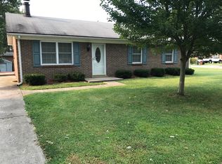 217 Williamsburg Dr, Nicholasville, KY 40356