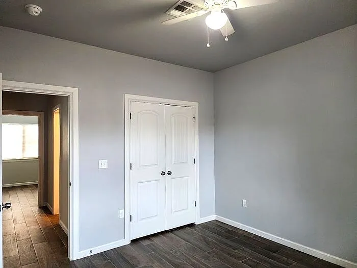 1120 E Campbell St — Photo 14