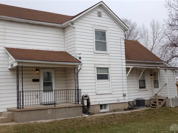 610 Vine St, Brookville, OH 45309