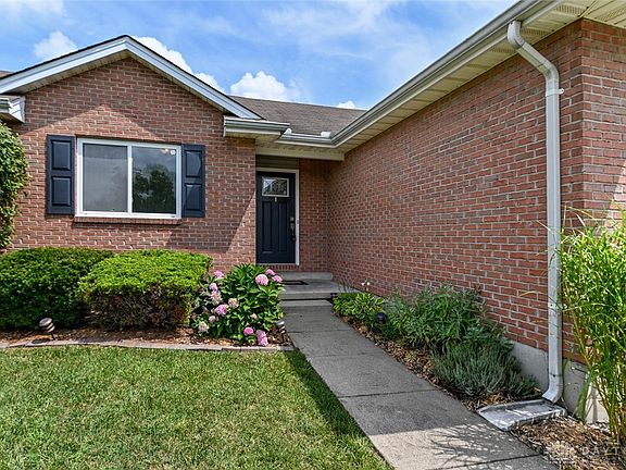 2nd image of 4818 Long Dr