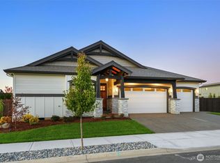 818 NW 173rd Circle, Ridgefield, WA 98642