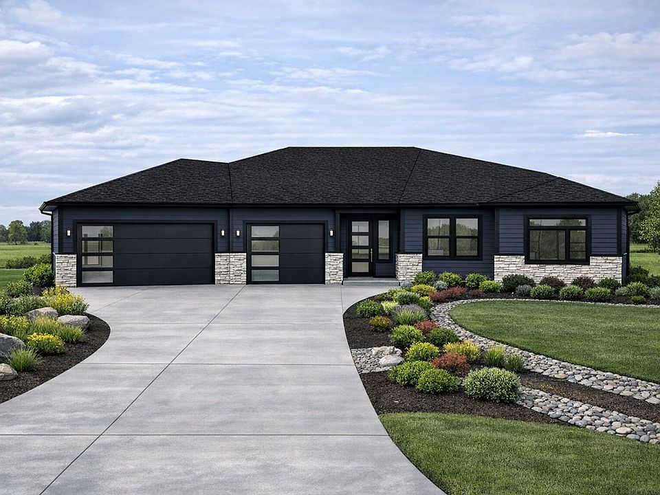 1st image of 4912 NE 132nd Cir