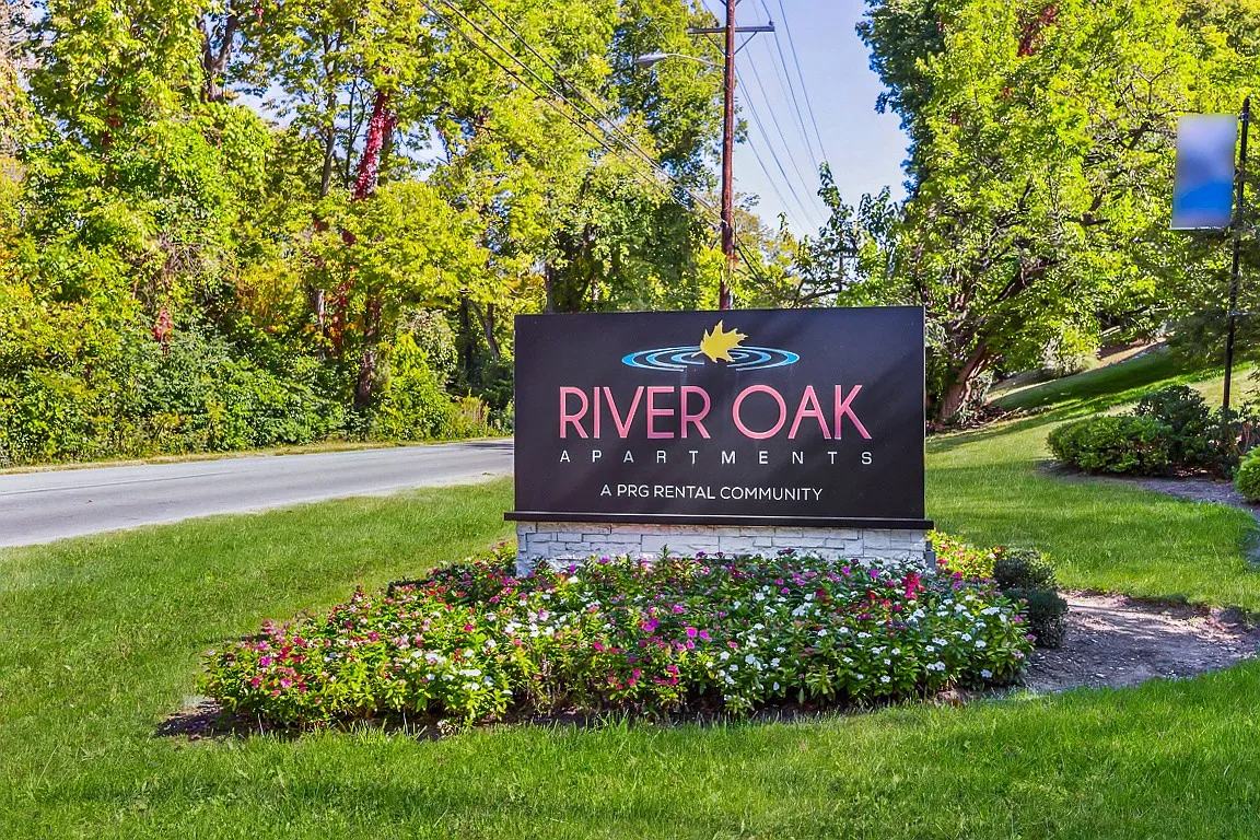 River Oak Apartments — Photo 1