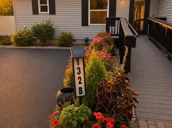 132 Ames St Suite B, Elk Rapids, MI 49629