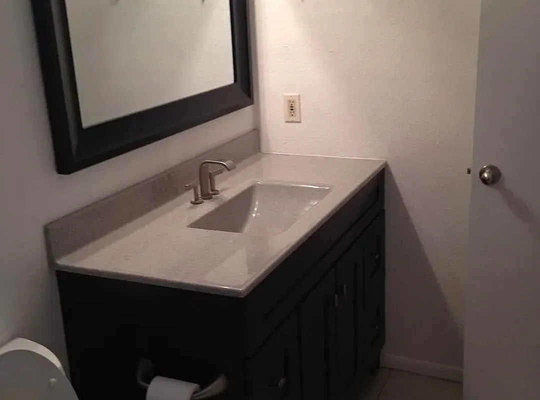 3 bed, 2.0 bath, 1659 sqft, $1,900 — Photo 4