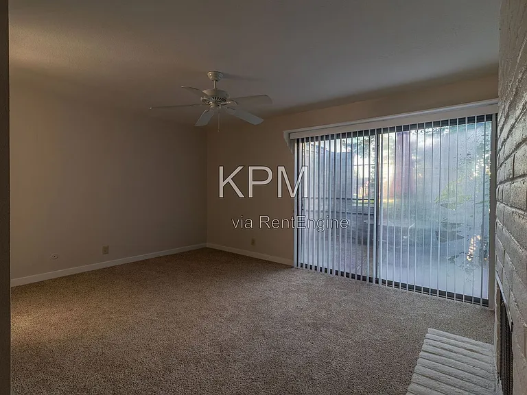 6829 Mill Springs Ct — Photo 21