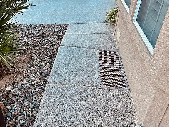 4th image of 3301 S GOLDFIELD Road #3030