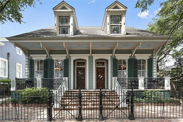 912 Louisiana Ave — Photo 1
