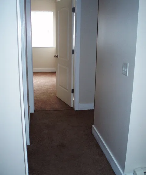 340 Country Club Rd #223 — Photo 8