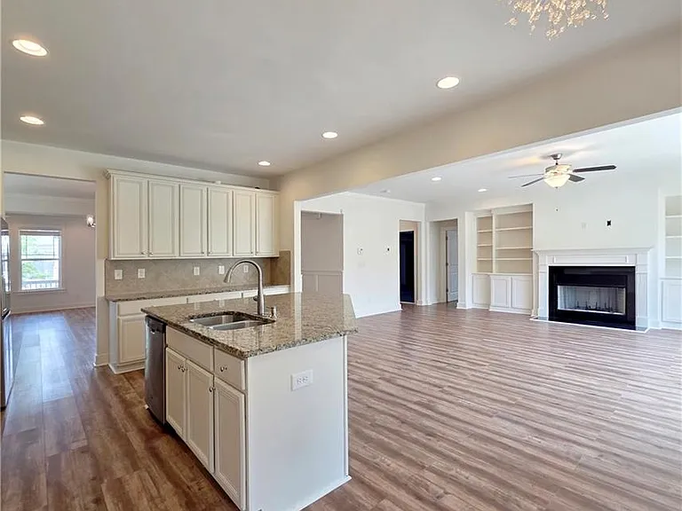 1170 Bar Harbor Pl — Photo 8