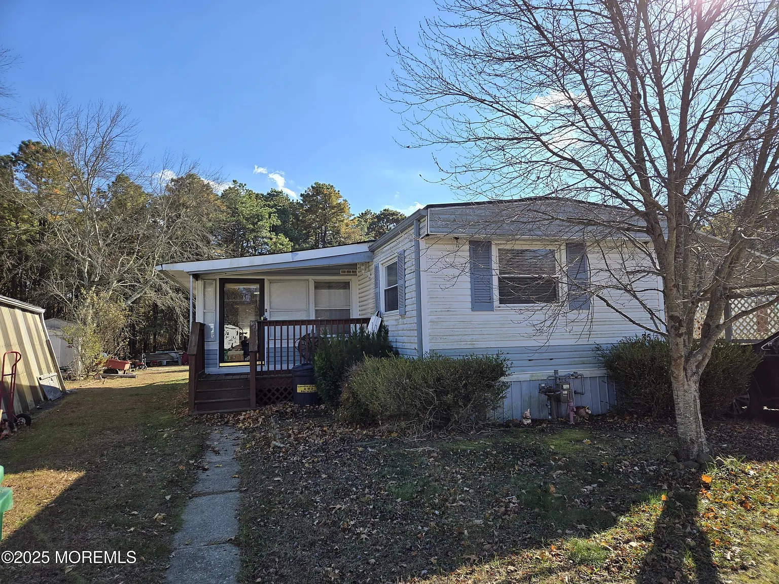 35 Boxwood Drive photo 1