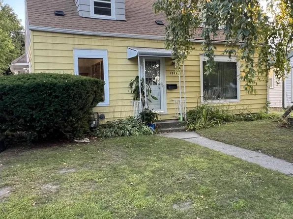 1919 East Norwich AVENUE, Saint Francis, WI 53235