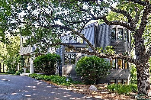1st image of 1889 Hunter Ln