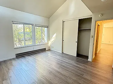 24 Crystal Springs Rd #4 Photo 1