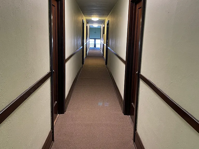 1576 Portland Apartments — Photo 8