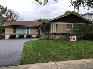 5207 Howard Ave, Western Springs, IL 60558
