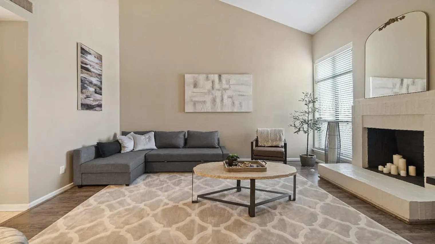 8039 Charter Oak Ln #Id1043783p photo 1