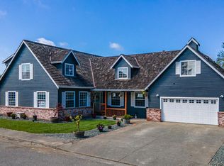 2051 Gwin Rd, McKinleyville, CA 95519