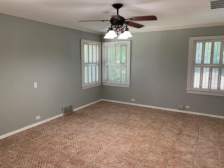 4323 University Blvd — Photo 12