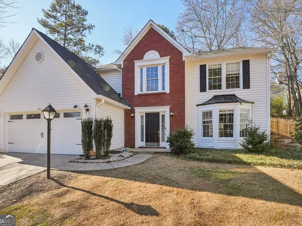 52 Bridle Ln, Marietta, GA 30068