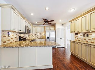 21 Plaza Del Campillo #A, Freehold, NJ 07728