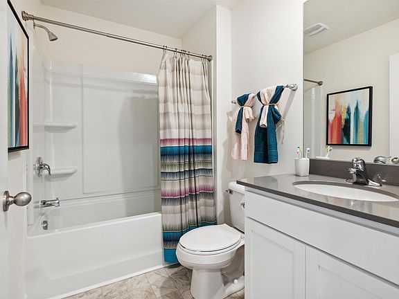 4th image of 225 Mickelson Pl