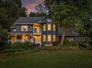 100 Merry Wood Dr, Rossville, GA 30741
