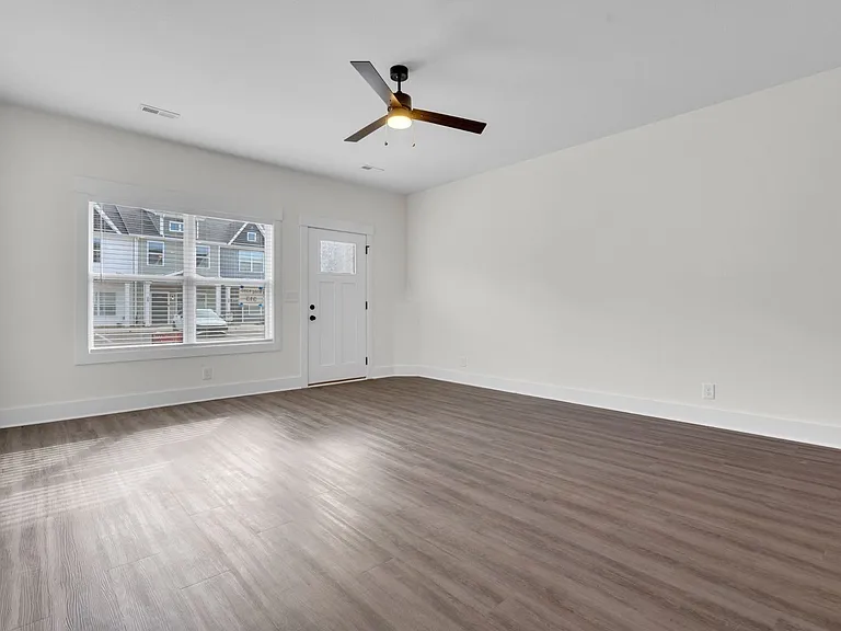 140 Front Ridge Cir — Photo 11