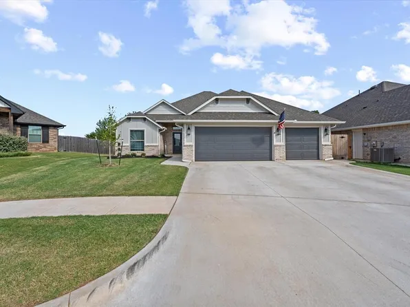 11828 Corie Nicole Ln, Yukon, OK 73099
