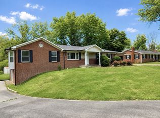 242 Dry Valley Rd, Cookeville, TN 38506