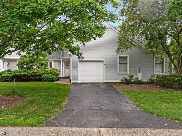 24 Village Drive, Montville Twp., NJ 07045