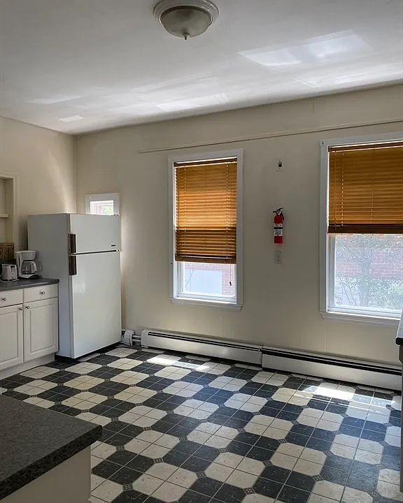 214 Broadway #3