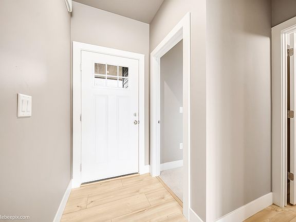 4th image of 1006 Steptoe View Ln #13122.3209